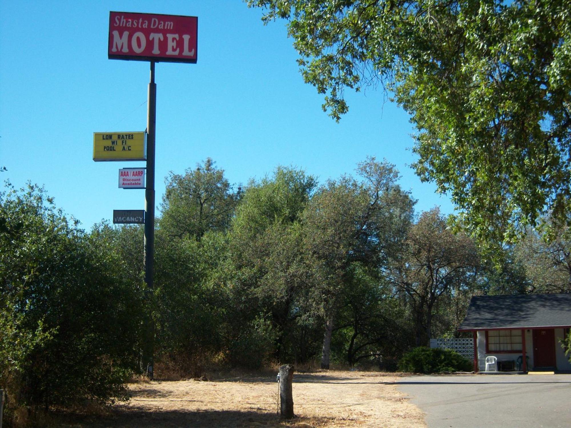 Shasta Dam Motel Шаста-Лейк Экстерьер фото