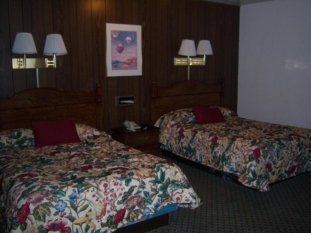 Shasta Dam Motel Шаста-Лейк Экстерьер фото